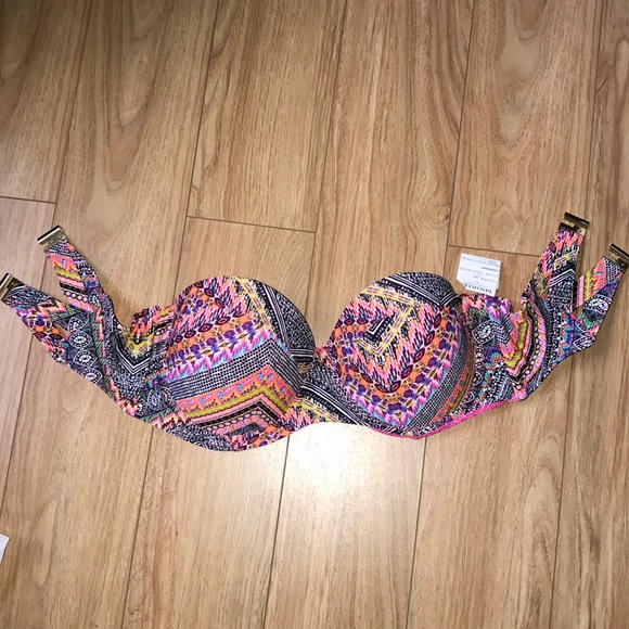 Bikini molded cushioned top - Picture 1 of 3